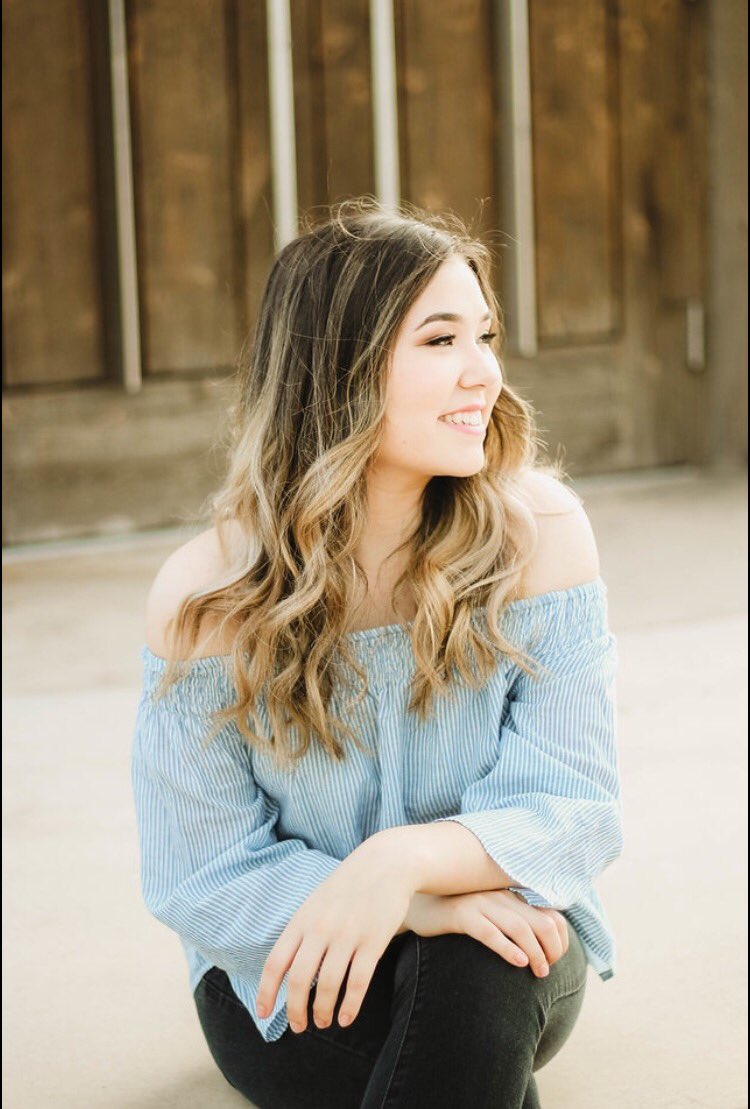 toridietrich's tweet photo. I couldn't have chosen to be a senior rep for anyone else but @xoxoifm 
💕💕💕💕💕💕 #Ilennismartinezphotography #ifmbabe https://t.co/ajmadMAzR7