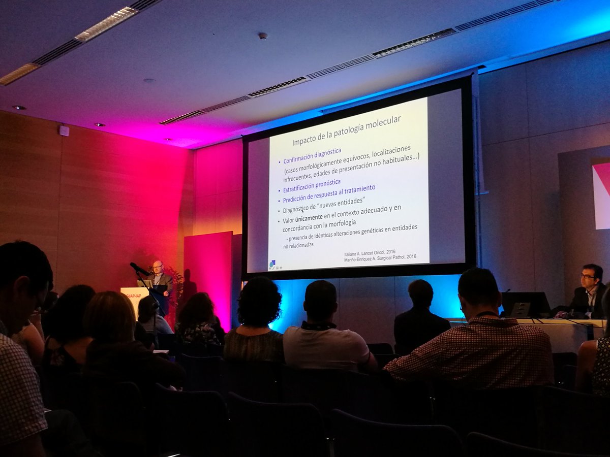 zucchiatti_'s tweet image. #PediPath with Dr. JC Ferreres #SEAP2017V always good!
