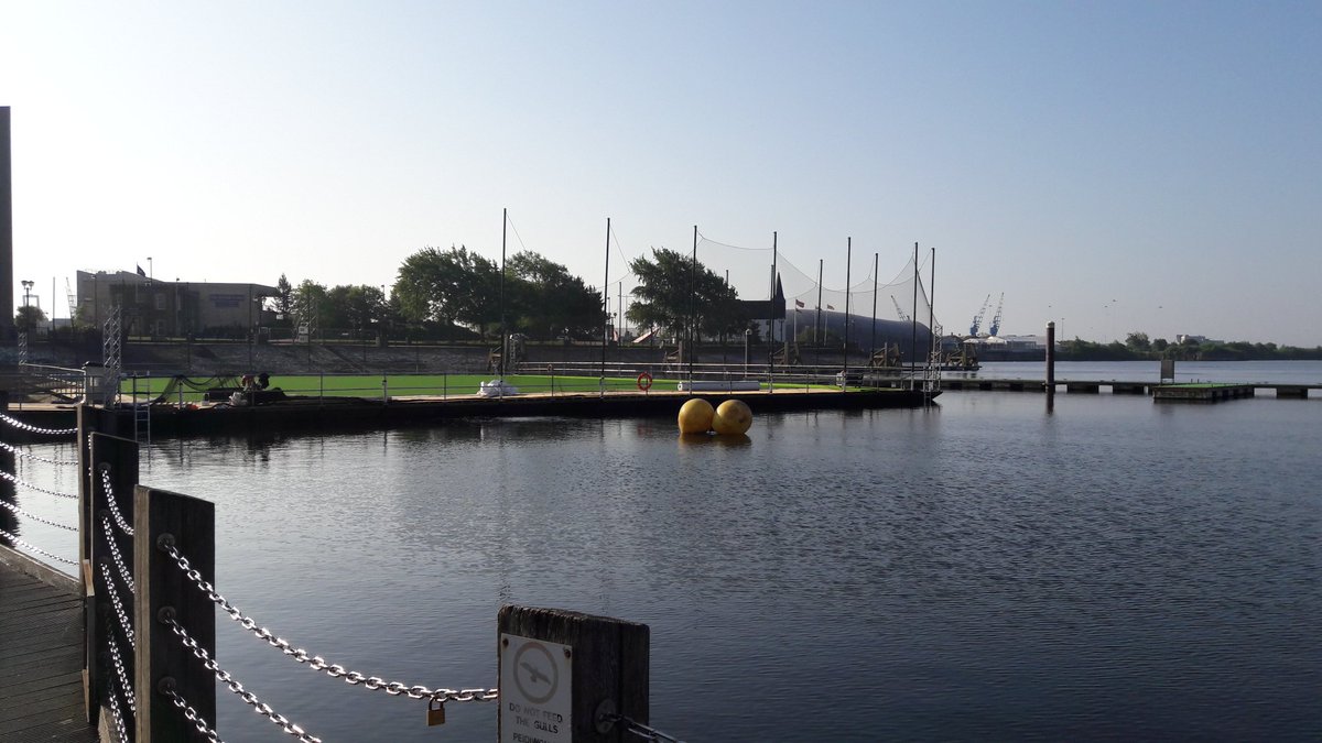 ChrisSmithfc's tweet image. Today's office #lovemyjob