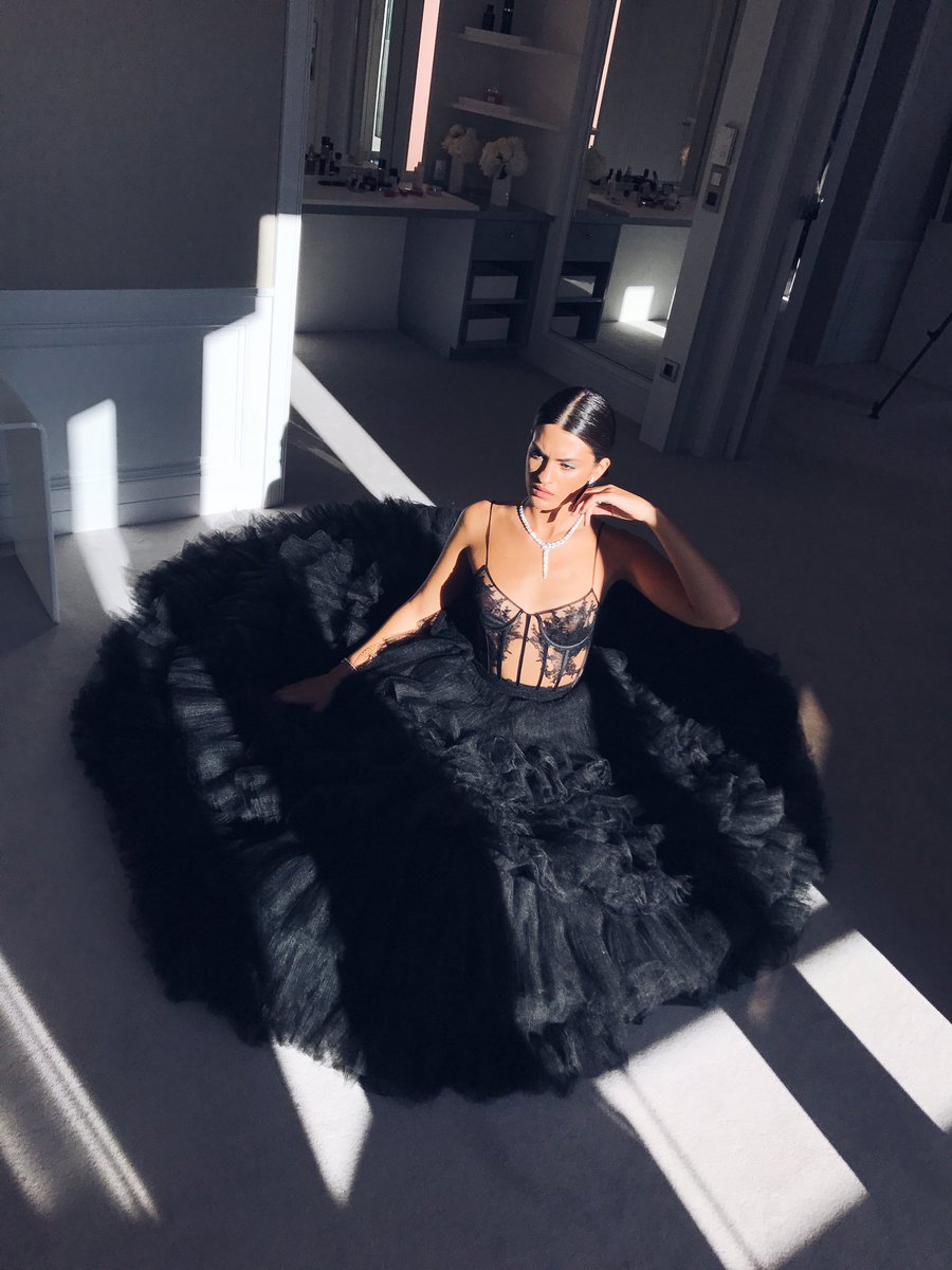 #Cannes2017 <a href="/Dior/">Dior</a> #SuiteDior