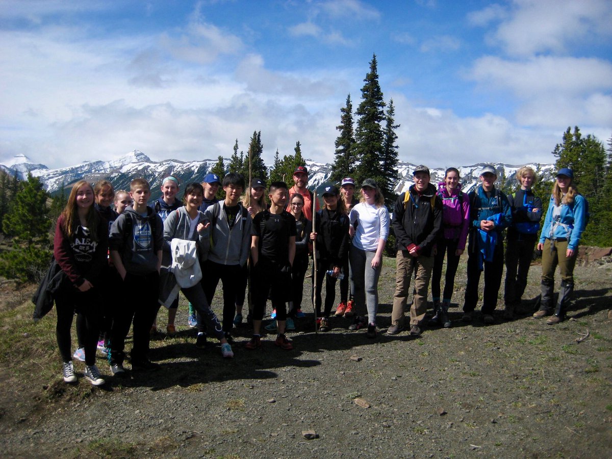 AitkenTeach's tweet photo. OE hike at Powderface Ridge! Loving the Outdoors together. @StathmoreHS https://t.co/35bTOO7cjG