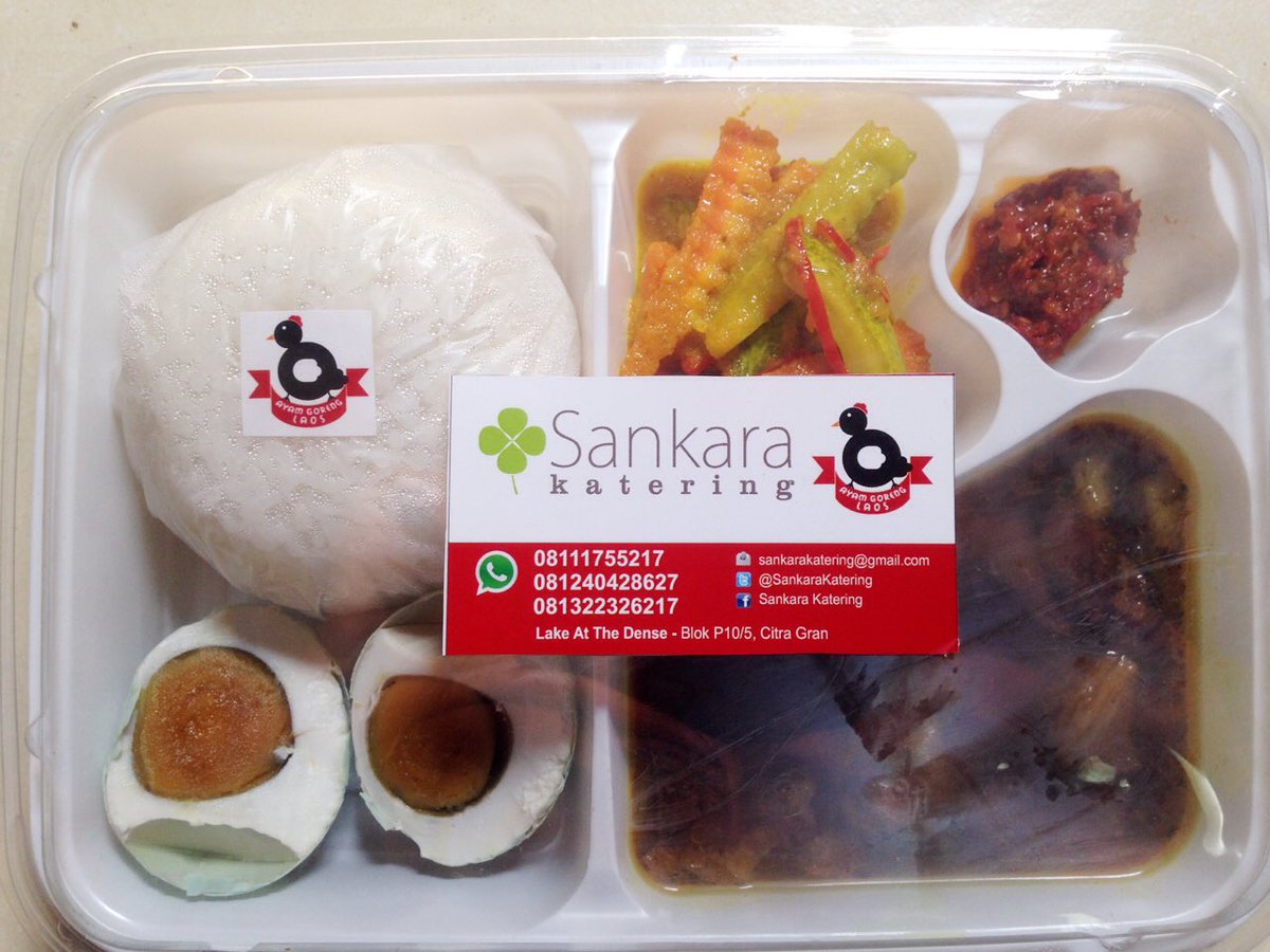 SankaraKatering's tweet photo. Today #menu #katering / #catering #nasibox : #rawon #acarkuning #jakarta #cibubur #kuliner #food #homemade https://t.co/Gkdw8h7sXU