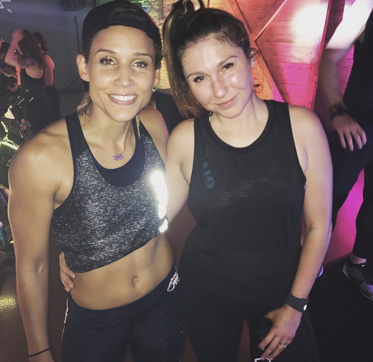 agirlandherfood's tweet image. Pinch me! I got to sweat it out with an #Olympian @lolojones tonight with @redbull #redbullready