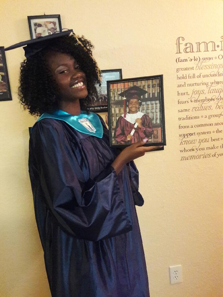 DAsia_James4's tweet photo. Time flies... https://t.co/NhXzZ1tQUj