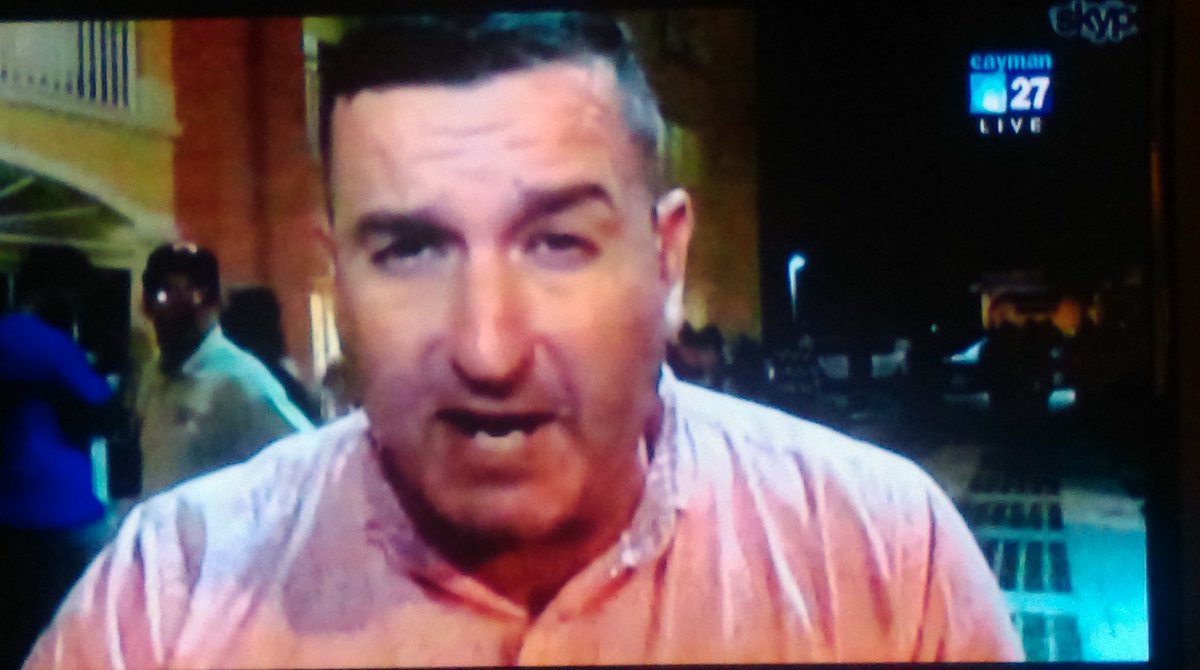 CaymanJay's tweet photo. @Cayman27 #Joeavary #big head on tv 😊 https://t.co/bfrPSaqteN
