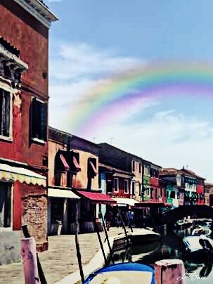 DeanEisen51's tweet photo. Photo by M. Kobrin - digital editing by Dean Eisen  #photography #travel #architecture #colorful #fxeffects #picsart #RainbowLightContest https://t.co/JwOGKmqOpP