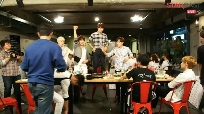 ELFsThai's tweet photo. Skipไปเลย~~~~~ไป2ปีจากนี้!!!! อยากให้ถึงวันที่เมมเบอร์ทุกๆคนอยู่พร้อมหน้าพร้อมตากันบนเวทีอีกครั้ง~!! #ELFwillwaitforSJ https://t.co/p3bsf2MFld