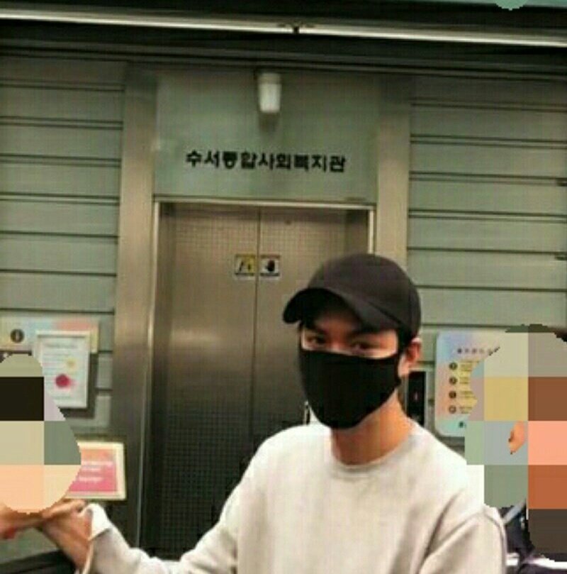 lmhislife's tweet photo. 16052017 uff teri ada..😇 #AlwayswithLeeMinHo missing u oppa @Actorleeminho #minoz #725days to go https://t.co/v6CL48uPZc