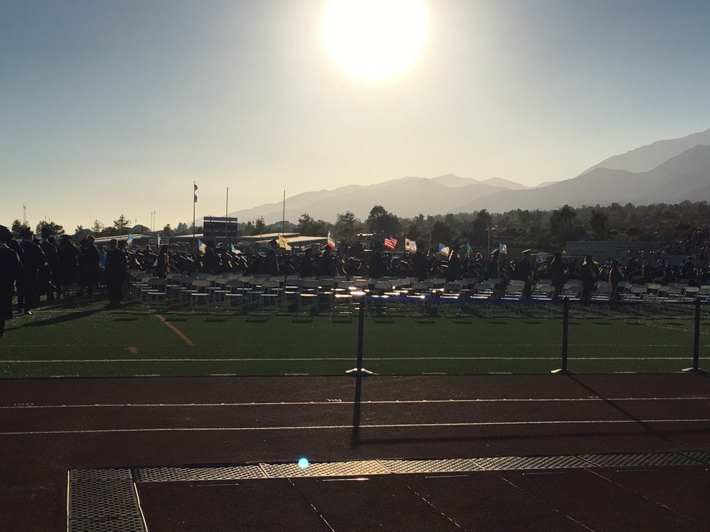 OsosAchievement's tweet photo. Seniors! Class of 2017 are the very best Osos class EVER! Thank you for leading by example tonight! @CaptGrizzly https://t.co/va1t5owrm9
