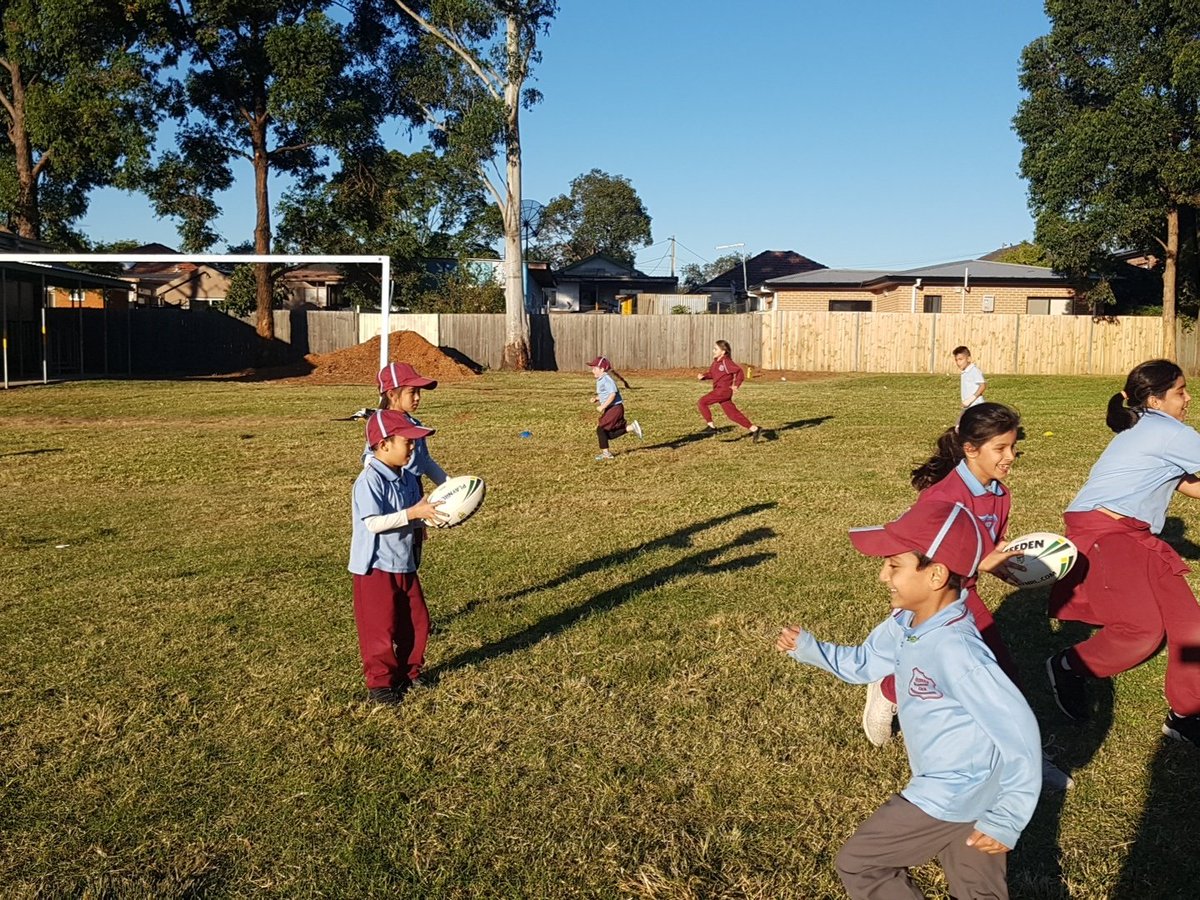 AWPS_GetActive's tweet image. Now for the mini sharks and seaweed @AuburnWestPS