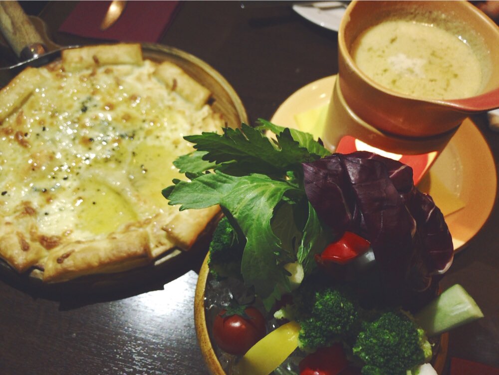 tripeeeman's tweet image. bee~♪ bee~♪ bee~♪