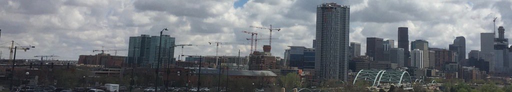 CREJ92's tweet image. Cranes towering over Denver ift.tt/2qZ23ts