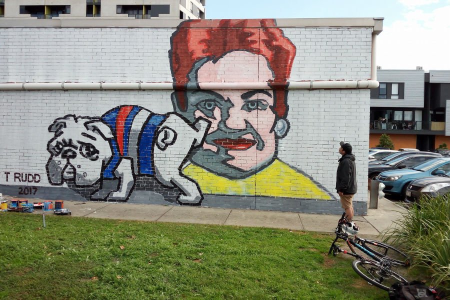 HappyMagTV's tweet photo. NEWS: Pauline Hanson's not fazed by this latest mural, even if it was painted by Kevin Rudd's nephew. #VanTRudd

https://t.co/np2VkVDokU https://t.co/JOueFl25Qn
