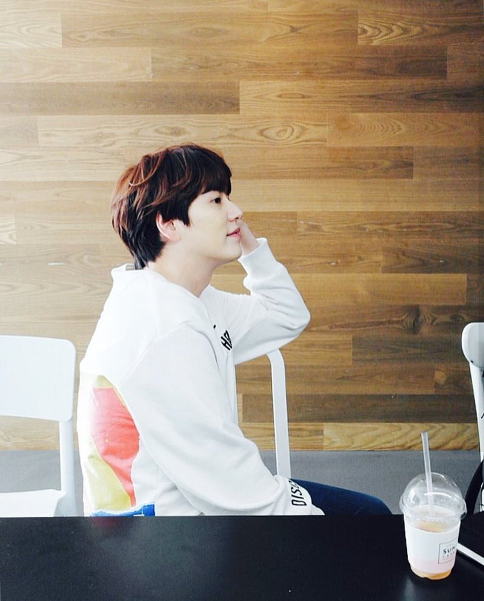 ChoWiwie's tweet photo. See you again
in 2019 .....
@GaemGyu
#κ·νμ_μ¬λν΄
#WaitingforyouKyuhyun
#GoodbyeForNowKyu
πππππ https://t.co/LzC8SX0Bm0