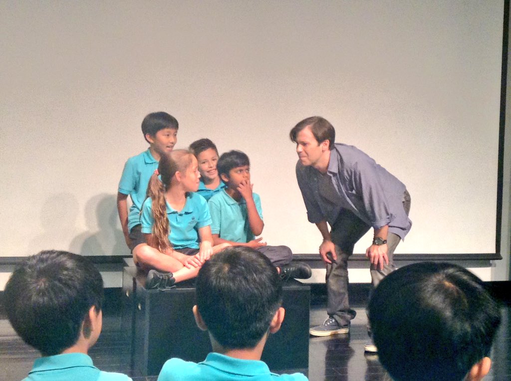 BISSPuxiMusic's tweet photo. Students learning so much from @ColbyLChambers during drama workshops  #NAEJuilliard #learningfromapro https://t.co/DavNR5Evo0