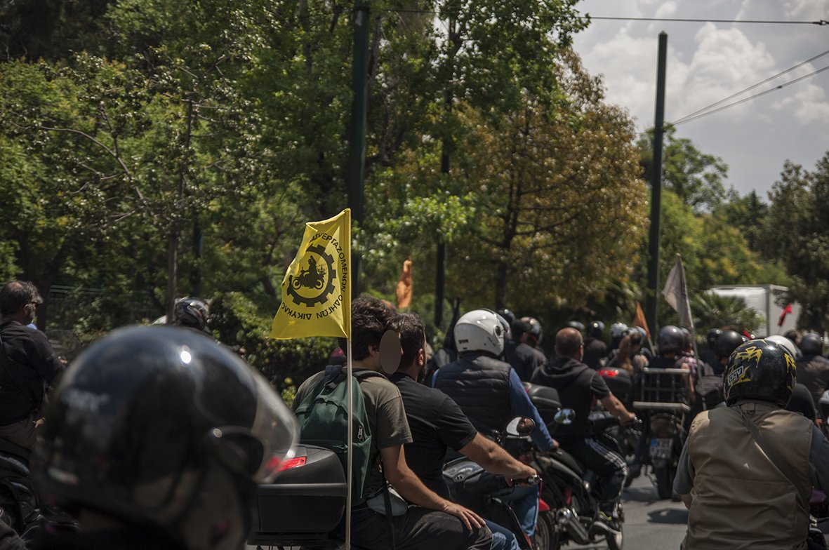 ElenisZoo's tweet photo. Περίπου 400 μηχανάκια συμμετείχαν στην απεργιακή μοτοπορεία του ΣΒΕΟΔ για τα δικαιώματα των εργαζόμενων οδηγών δίκυκλων #ergnews #antireport https://t.co/ePcTpPc4Hh