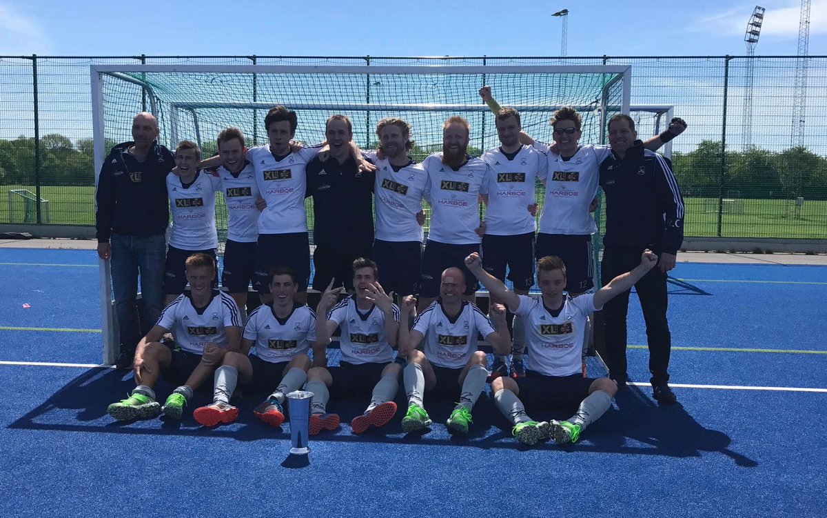MikkelSteinmetz's tweet photo. 8 x Cup winners in a row! #SHKinValby https://t.co/TR35IGL2D8