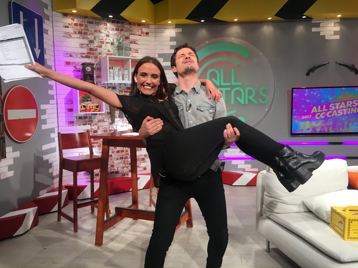 mariamanueel's tweet photo. E foi assim. #ccallstars #cccasting #cccasting2017
votem 760 206 616 https://t.co/rYohrGdkLf