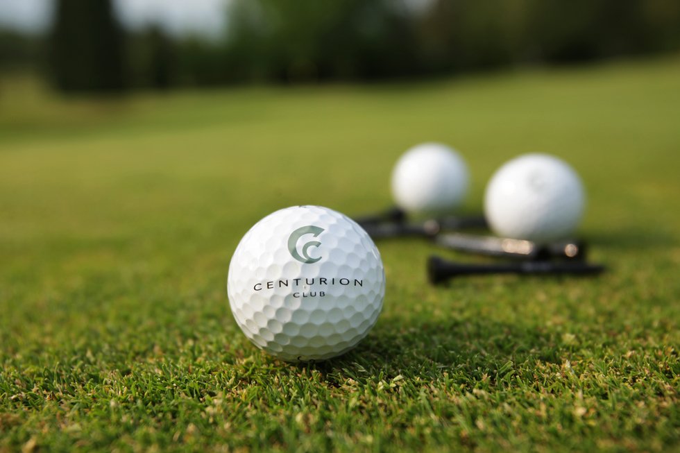 CenturionClub's tweet photo. If you could pick one of these which would it be?
RT for hitting every fairway off the tee 🔄
Like for making every putt ❤️
#ThursdayThoughts https://t.co/Kvl44RHNJH