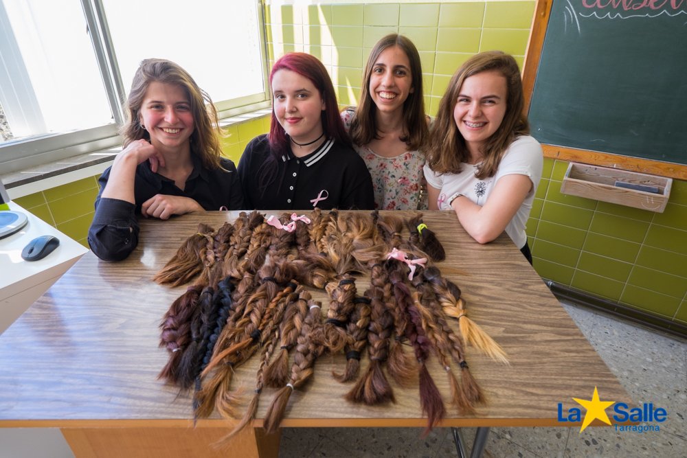 LaSalleTgn's tweet image. La donació de cabell a favor del càncer organitzada per alumnes de @LaSalleTgn supera totes les expectatives tarragona.lasalle.cat/?p=7507