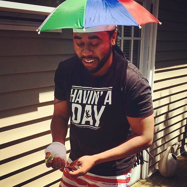 havinaday's tweet photo. We out here. Tag @havinadayclothing to be featured. #havinaday #summerready #lifeisgood #haveaday #drinkup https://t.co/sAgMGjlqge