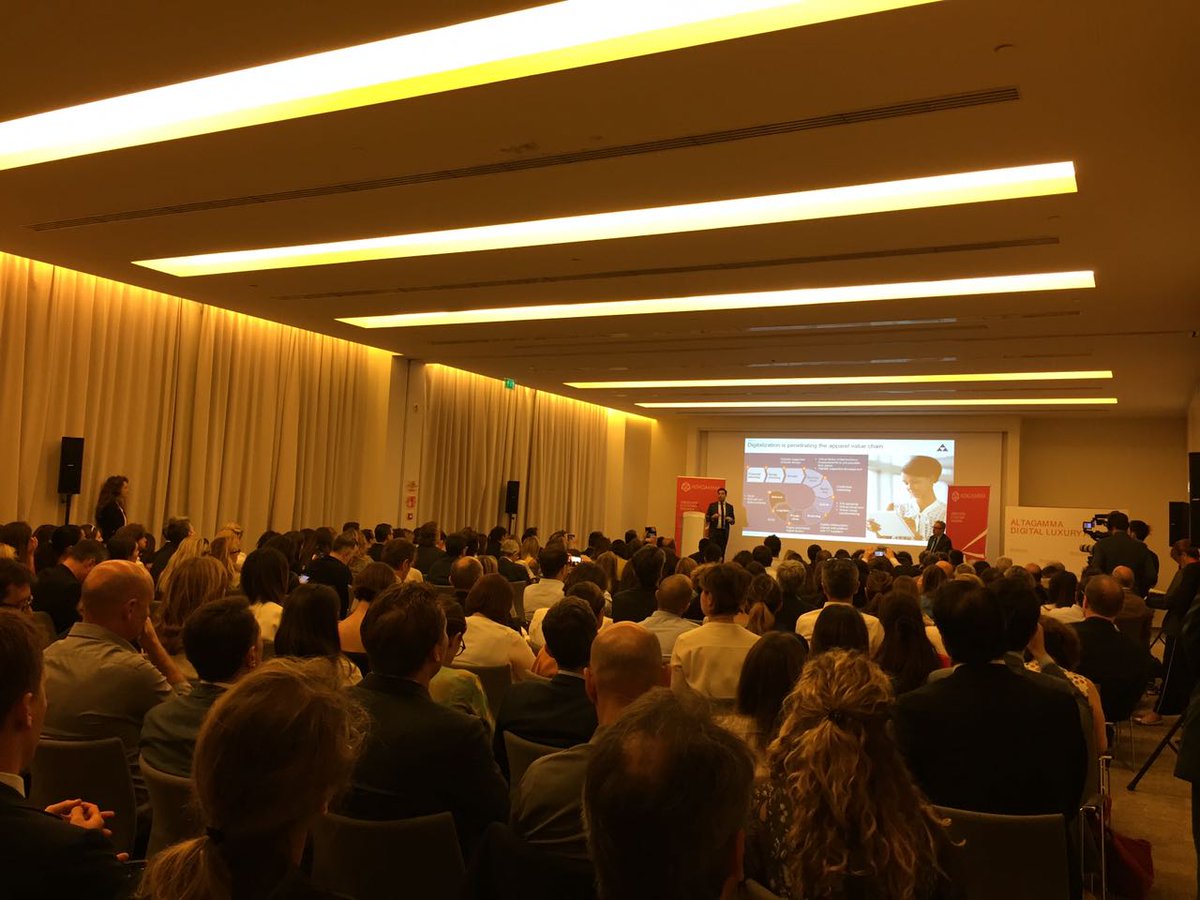 McKinsey Italy tweet media