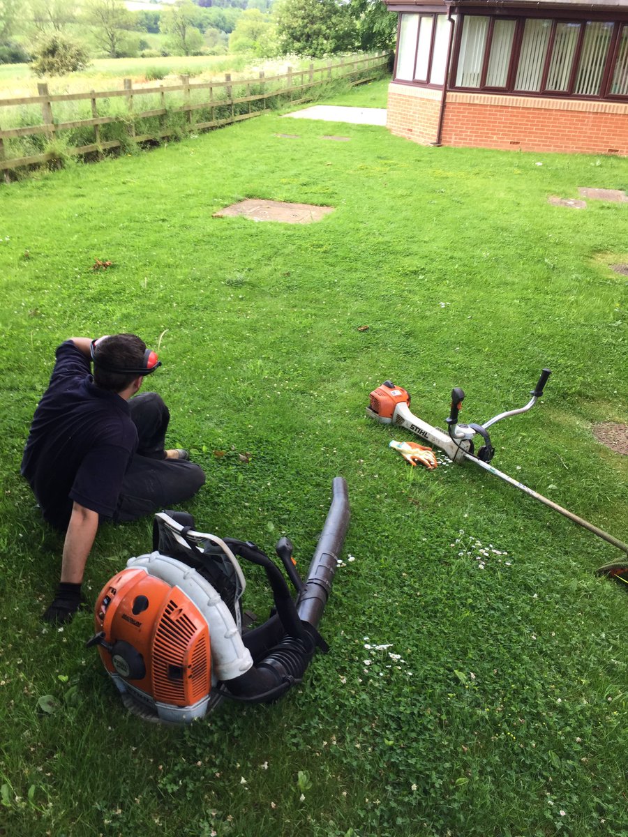 Tools down for the minutes silence while the staff @the woodlands also gather to reflect on Monday. #WeStandTogether