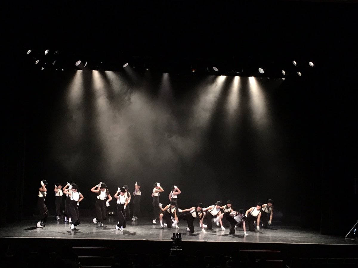 情熱せたがや 始めました ねつせた ダンフェス 取材no 5 芦花高校 創作 ジャズ の作品が出来るまでには メンバーの心と体に合う作品となるようオーディションや個人面談を行ない1年間を通して取り組んできたそうです 先生と学生さんが一体と