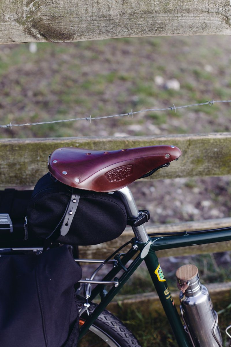 B1866London's tweet photo. Make the most of the weather and ride for longer with the B17 https://t.co/j08mOigy2n