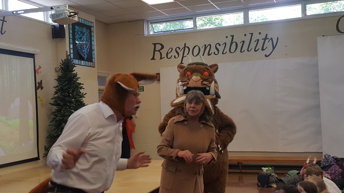 FrauMcLeod's tweet image. The Gruffelo performance with author Julia Donaldson #GoetheInstituteLondon #globalfutures