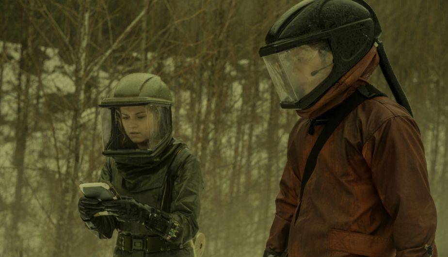 recapblog's tweet photo. ¡Intensita la Season Finale de #The100, eh! ¡La comentamos! https://t.co/WvXFq76G6J https://t.co/viu7EqzXpX