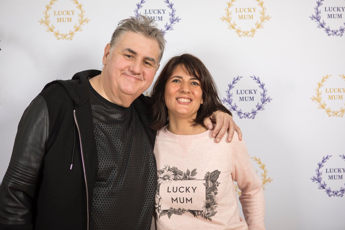 Avec <a href="/DenisEstelle/">Estelle Denis</a> à la soirée <a href="/luckymumparis/">LUCKY MUM</a>