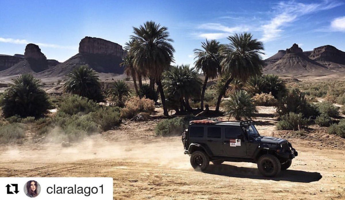 Nos encanta esta foto de <a href="/ClaraLago1/">Clara Lago</a> del #Jeep que preparamos y equipamos para <a href="/JesusCalleja/">Jesús Calleja</a> 😍