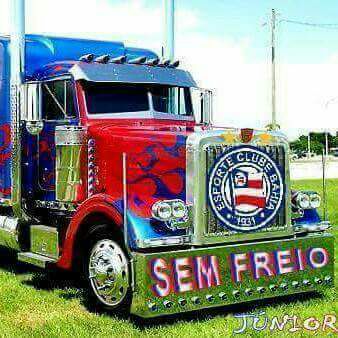 alex araujo# beta (@jamesdatrato) on Twitter photo 