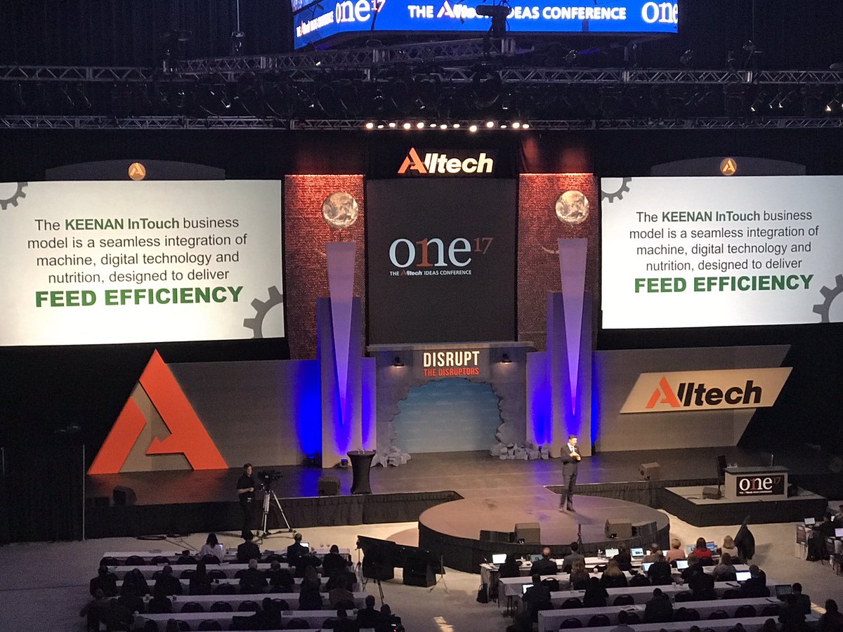 conancondon's tweet photo. The end of a brilliant week in KY. @KEENANsystem highlighting how technology can drive feed efficiency.  @Alltech #One17 #ONEAlltech https://t.co/jamIpiBd2m