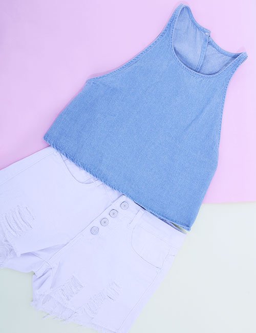 Luis_Latorraca_'s tweet image. Una combinación única que haga resaltar tu personalidad y estilo.  

Siente el glamour de #4SL 👠💁
| #4SL | #Chic | #Fashion |