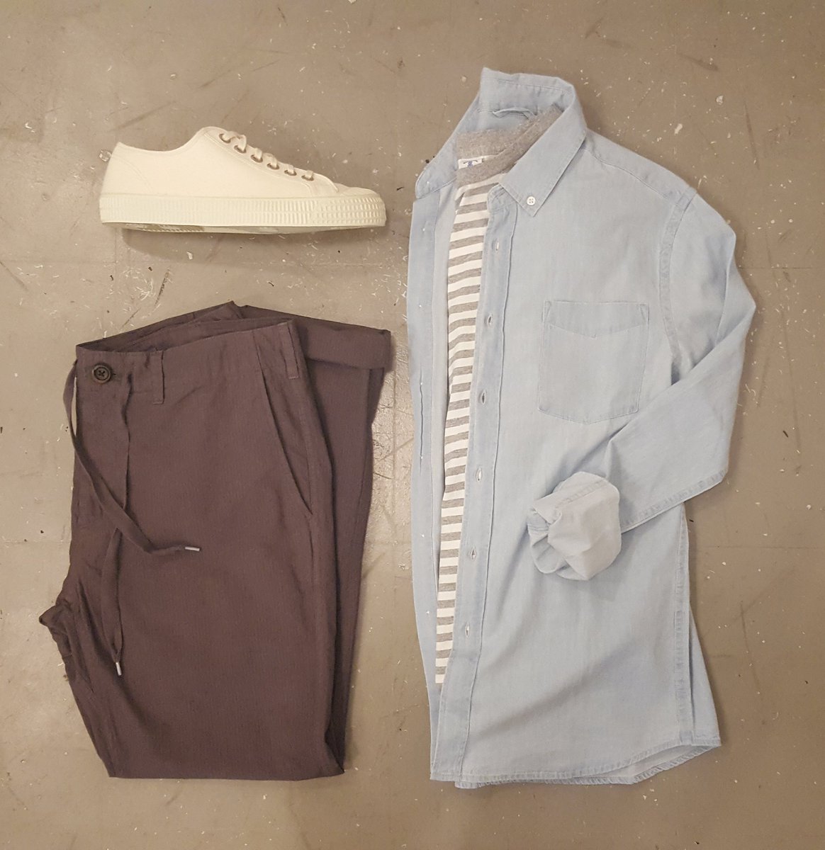 milworksmke's tweet photo. Thursday's Outfit...
@Saturdaysnyc #VelvaSheen #AlexMill @NovestaFootwear
https://t.co/cug6OMmMok
#menswear #menstyle #milwaukee #wisco https://t.co/6EjM4qbLIC