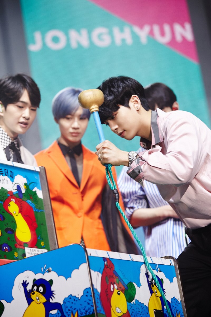 TSWMFanclub's tweet photo. "Fotos tomadas el 21 de mayo con el brillante #SHINee 💎 #9aniversario #SHINeeDay #SHINe9DAY #9파티 #굿파티 #525 "
Cr.To SHINee Official Vyrl
#샤이니 https://t.co/mDoYeY4meU