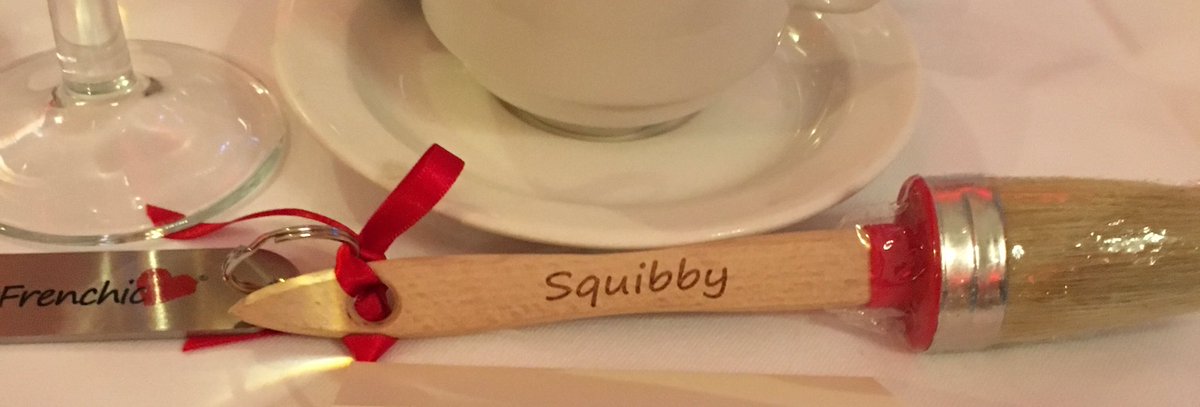 GreenFoxInt's tweet photo. #personalised #brush #awesome #gift #hastobefrenchic https://t.co/9qosUQJbmn