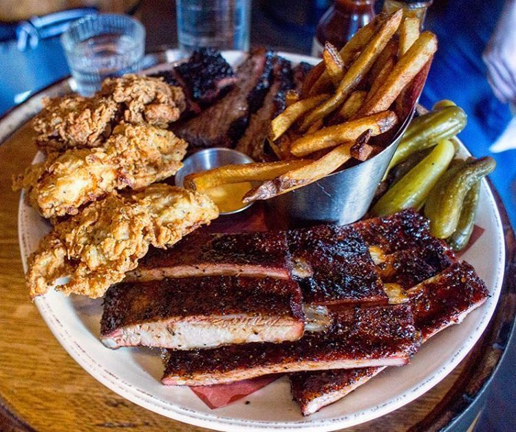 Feast for a cause at #TorontoTaste!!! <a href="/KanpaiSnackBar/">Kanpai Snack Bar</a> <a href="/TheCarbonBar/">The Carbon Bar</a> <a href="/RodneysToronto/">Rodneys Oyster House</a> &amp; more: buff.ly/2qk8wMa <a href="/2ndHarvestTO/">Second Harvest Canada</a>