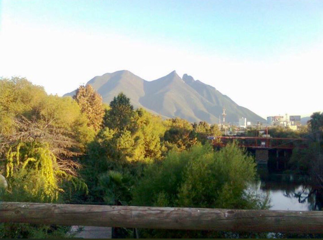 dianaegzz's tweet photo. Hello 🙌🏻 #Monterrey https://t.co/HfA8AbVADn