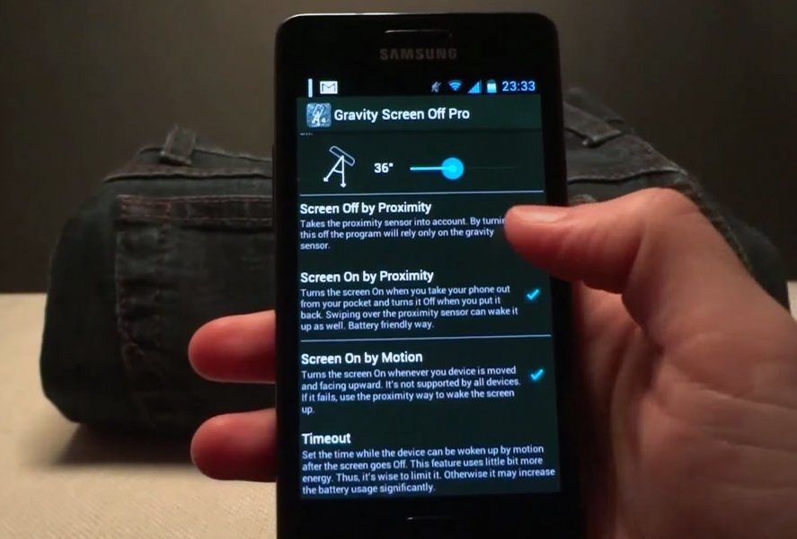 Uptodown_es's tweet photo. #GravityScreen es capaz de encender o apagar la pantalla de tu smartphone dependiendo de su orientación y posición. https://t.co/SrscD5XBLN https://t.co/0wUfQc6KO0
