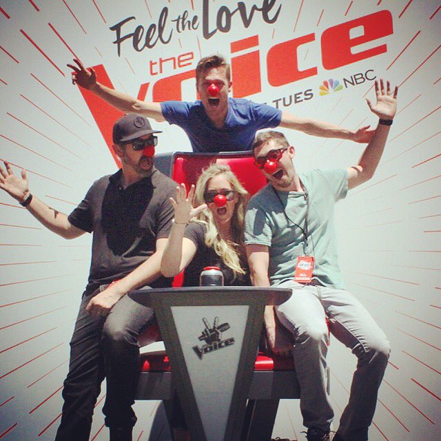 SaraAllenT's tweet photo. That's a wrap on #NBCFanFest Denver! Always fun. Thanks everyone! #RedNoseDay https://t.co/7NQnjMAAwj