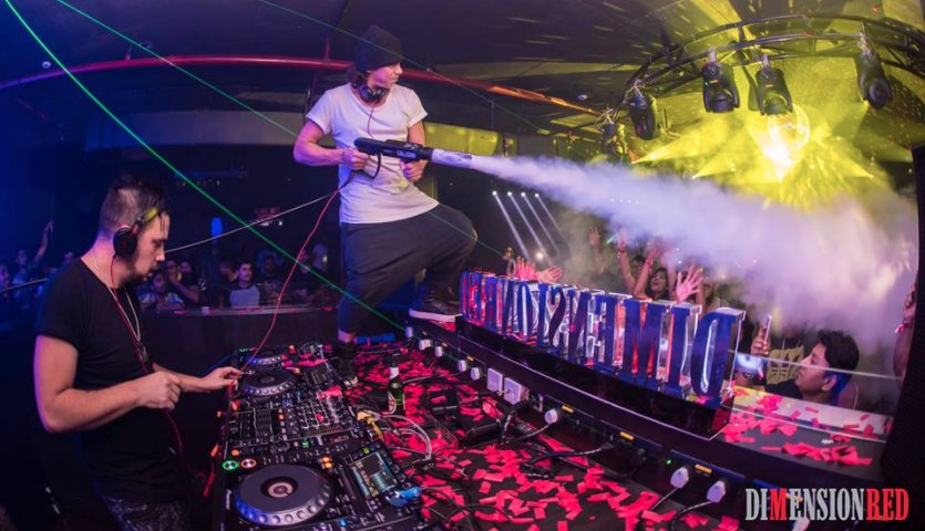 GrapevineOL's tweet photo. Tracing The Evolution Of India’s Coolest Nightclub Music Property: @Dimension_RED > https://t.co/PGMkucMBgr https://t.co/6Ez5DnEdB5