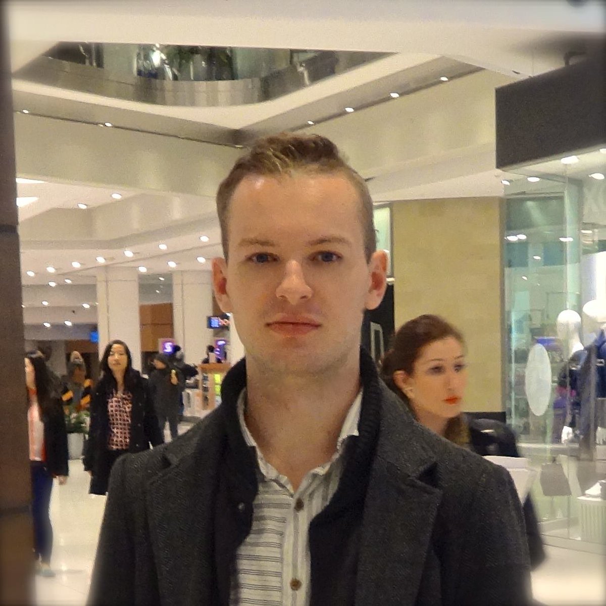 MISSING MAN: 24-year-old Daniel Condrea from Laval. Seen him? Call 911. https://t.co/NpBVfn2yGp