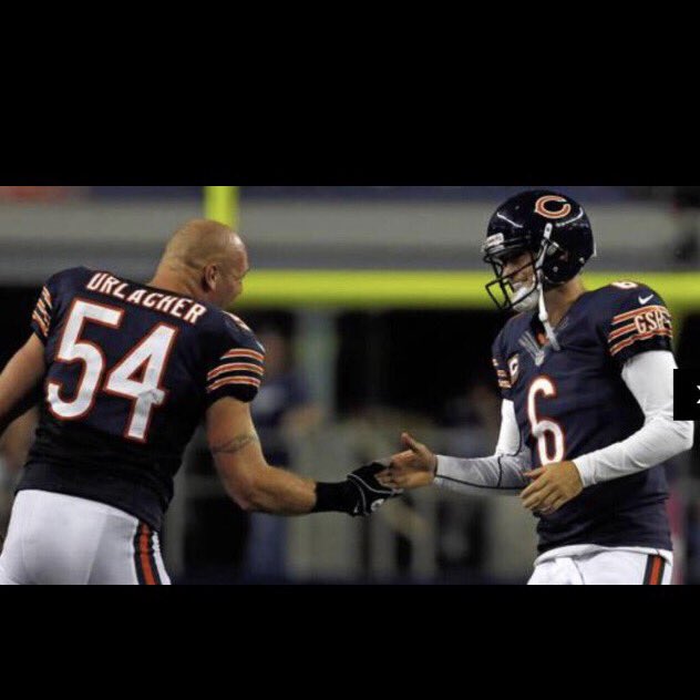Happy birthday to *Brian Urlacher!*

(He hasn\t bad-mouthed me this week, so he gets the mention!) 