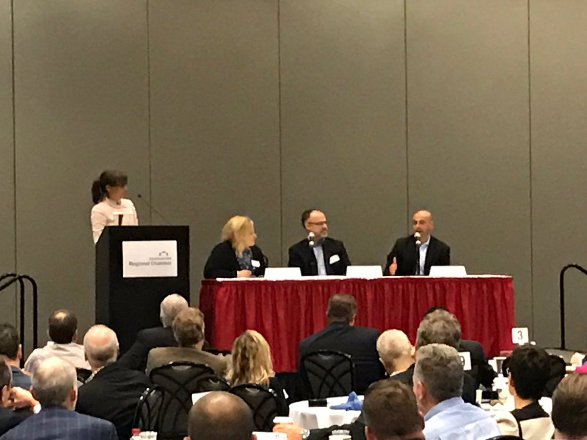 tbrachle1's tweet photo. 2017 Roundtable Program Kickoff - Proximity is Power @CincyChamber https://t.co/zQMkWsDWQm