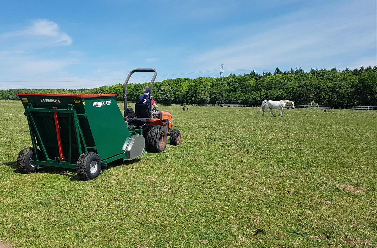 WessexIntl's tweet photo. Another beautiful day for an installation with @ErnestDoeSons #equestrian #horse #paddockcleaner https://t.co/6wc3My6zhG