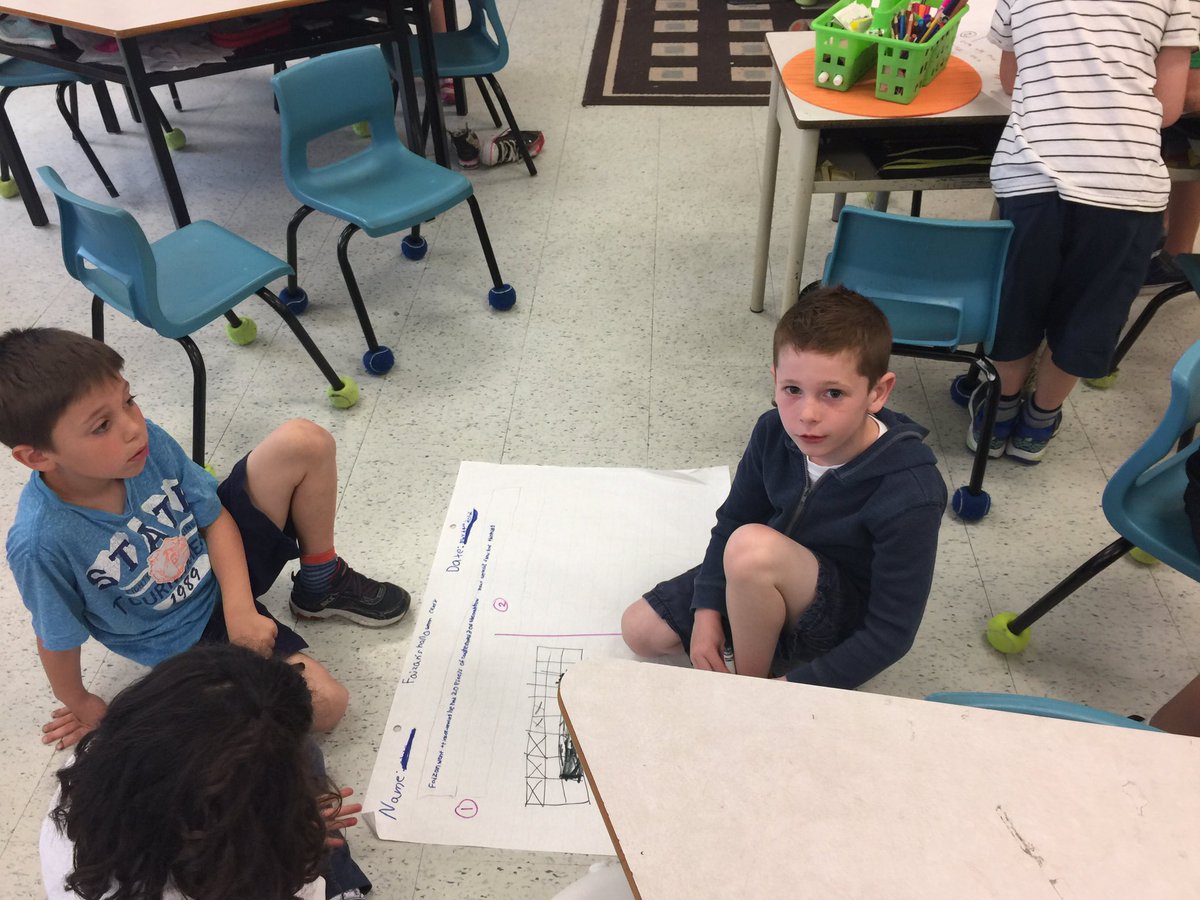 Mrs.H.&Mrs.D. tweet media