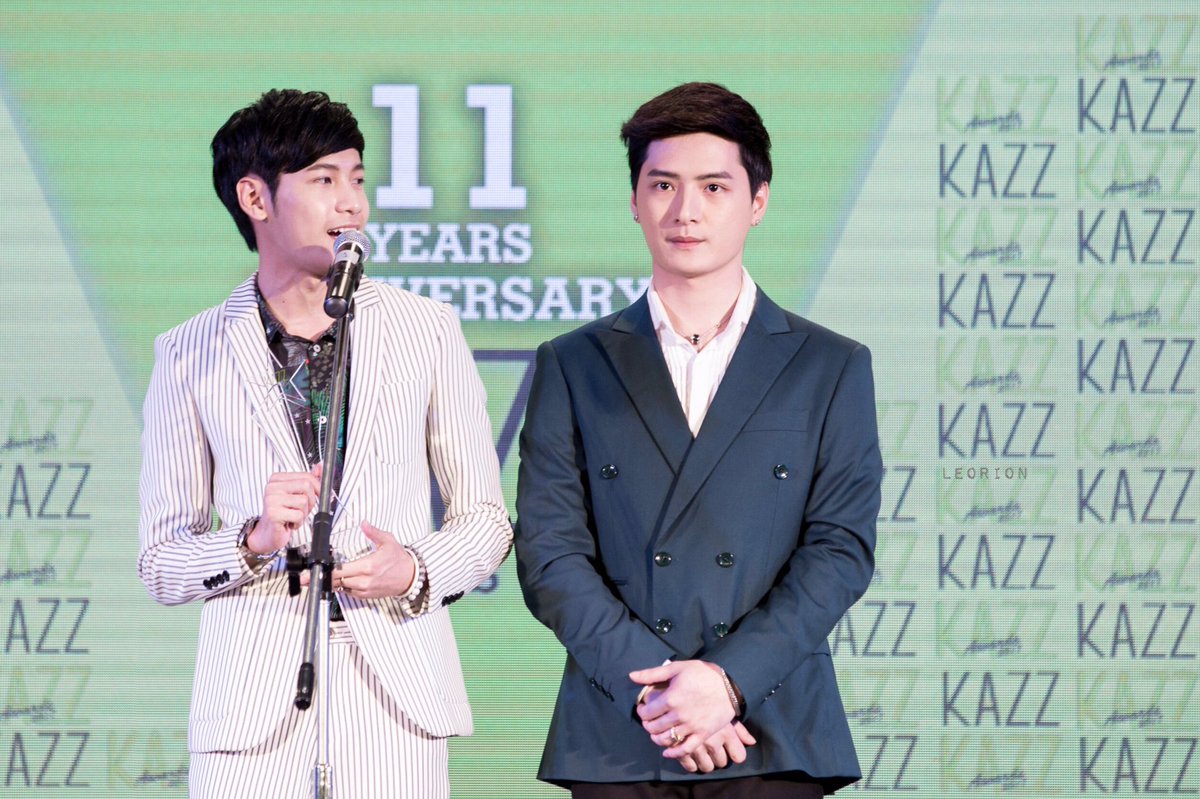 LeOrion_Photo's tweet image. ความสำเร็จบางอย่างมันคงจะดีหากมีอีกคนได้อยู่ชื่นชมมันไปด้วยกัน #2ofUS 

#ทีมพีรญา 
#SingtoPrachaya #KristPerawat 
#เพิงหมาแหงนข้างรั้ว